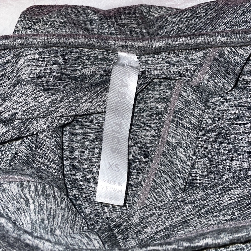 Fabletics tanktop - Picture 3 of 3